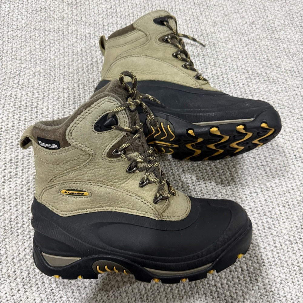 Columbia Women’s Olive Green and Black Insulated Waterproof Hiking Boots